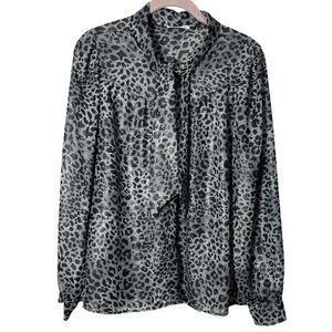 Olivia Graye animal print Women’s Blouse Top Size S Gray/Black